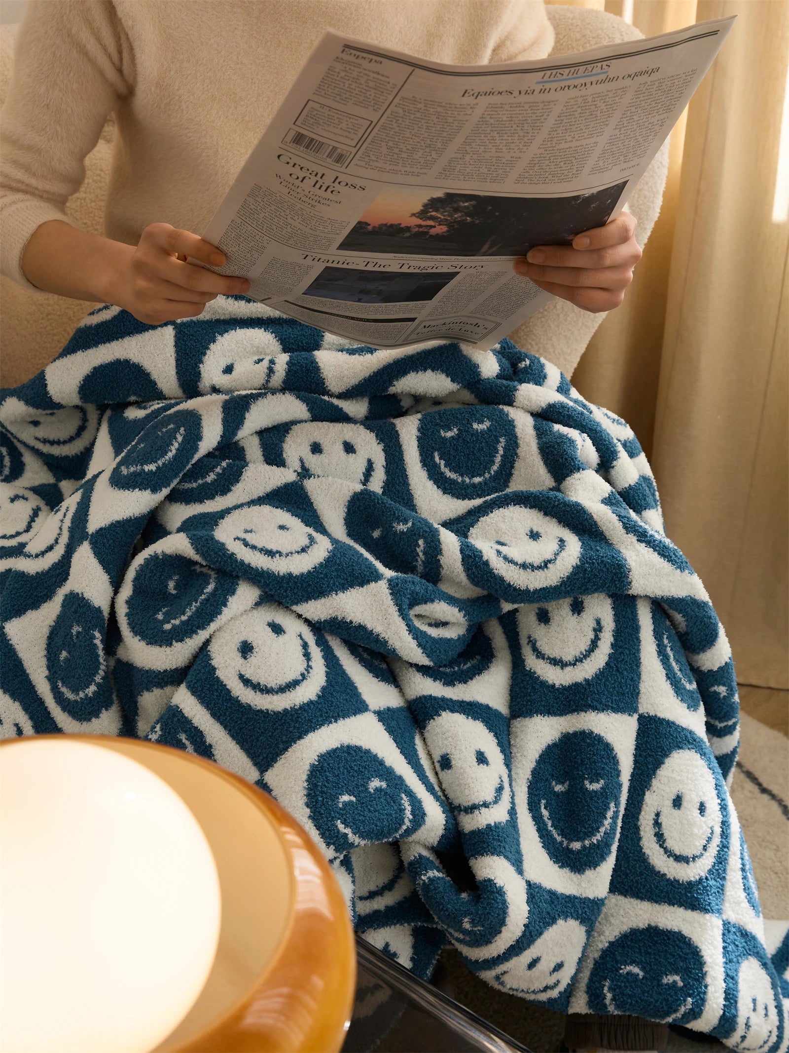 HappyVibes Throw Blanket