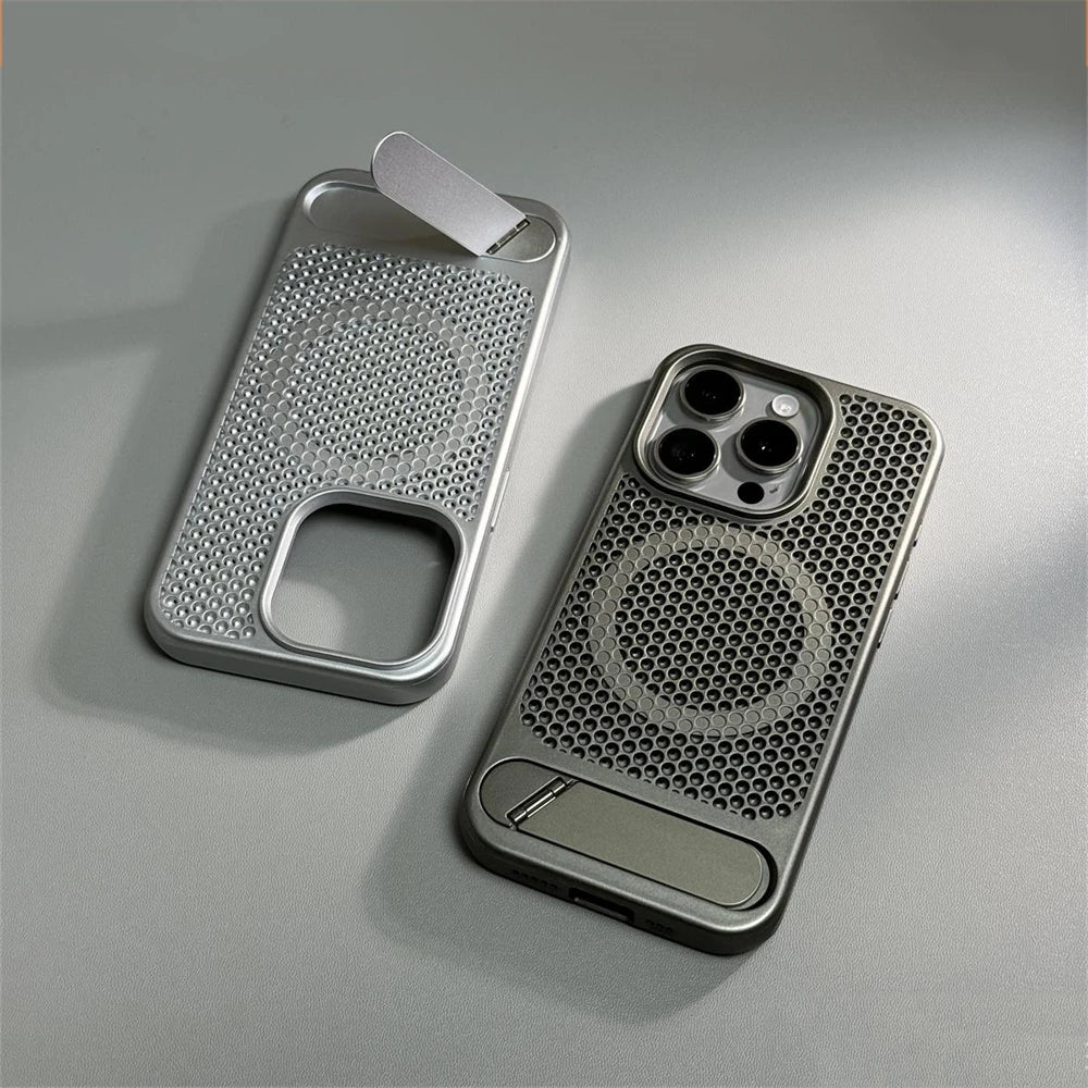 Titan Iphone Stand Case