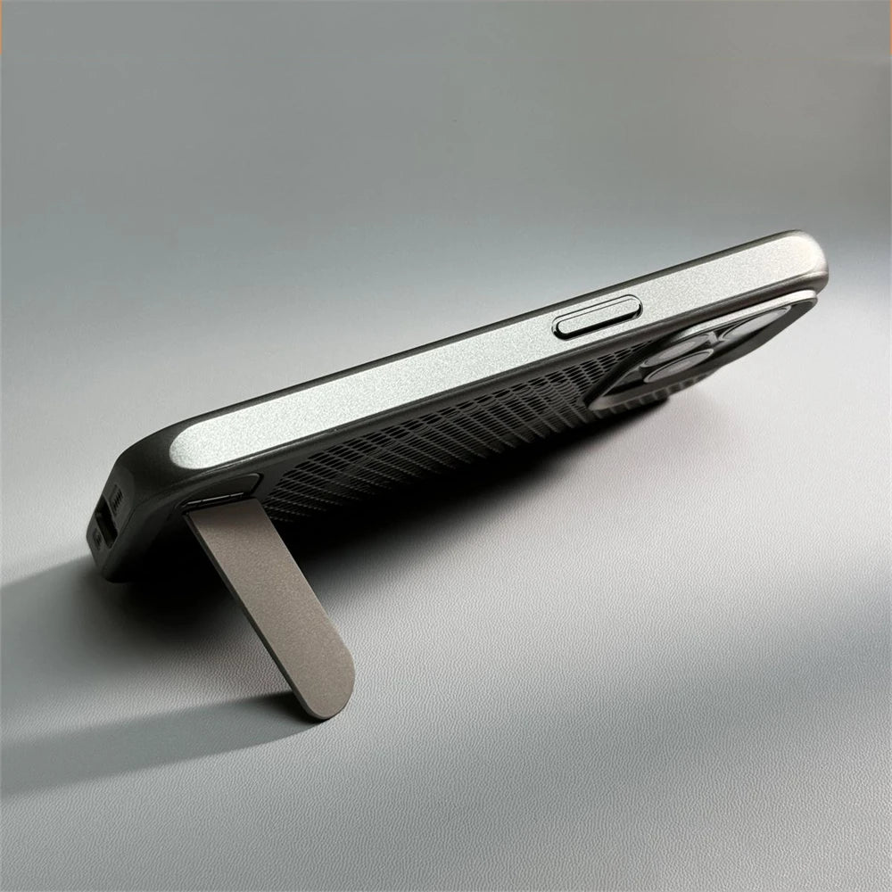 Titan Iphone Stand Case